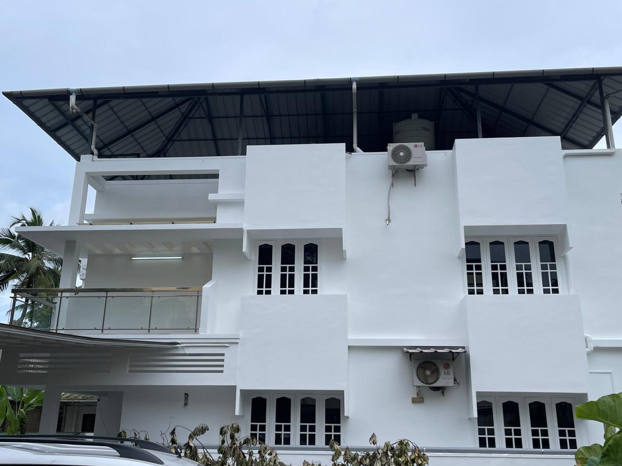 Dream Home Kochi Tripunithura Buitenkant foto